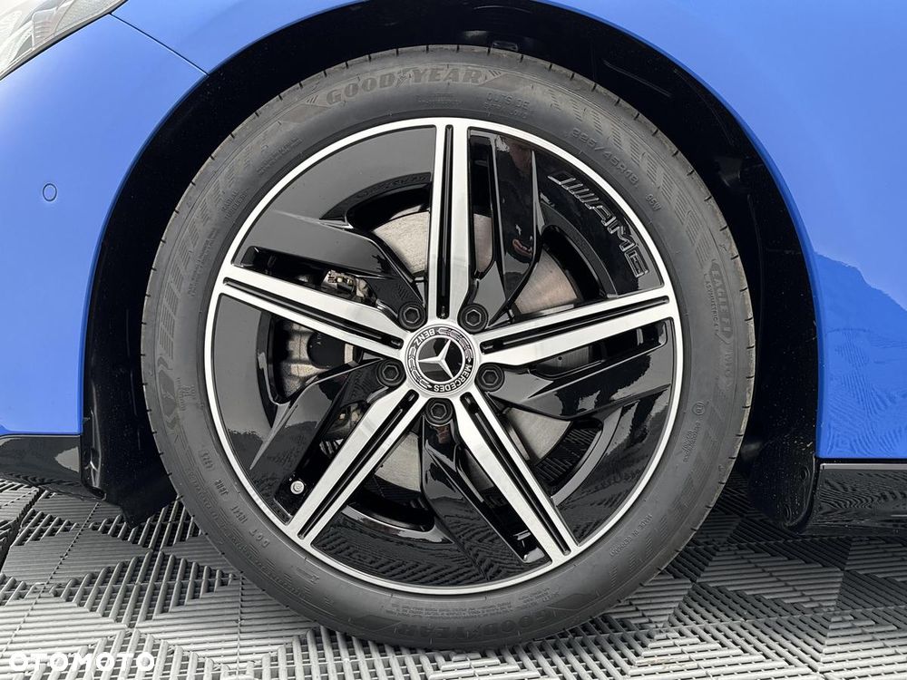 Mercedes-Benz CLA 200 mHEV 8G-DCT - 9
