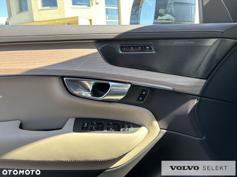 Volvo XC 90 - 17