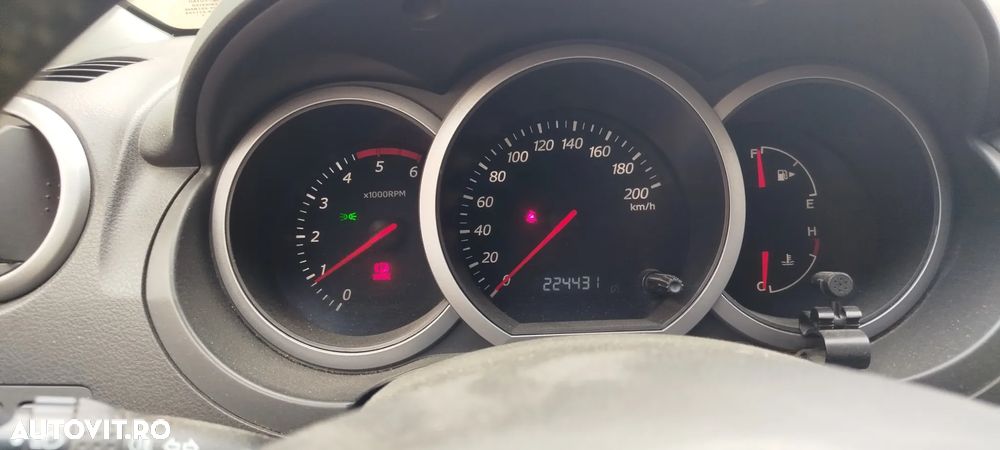 Suzuki Grand Vitara 1.9 DDIS Navi - 5