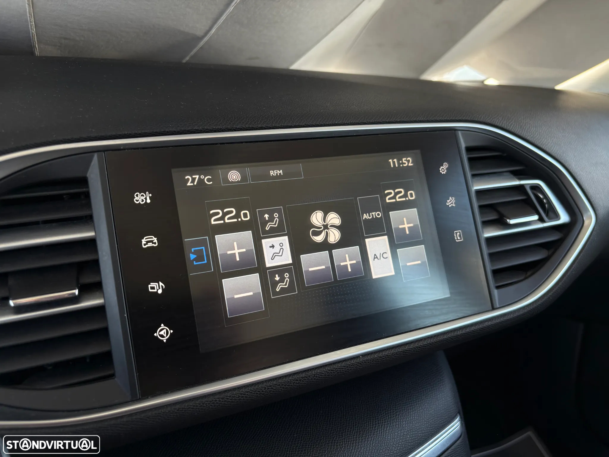 Peugeot 308 1.6 e-HDi Allure - 17