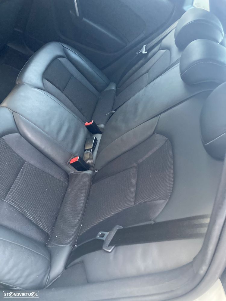 Audi A1 Sportback 1.2 TFSI S line Sport Pack - 10