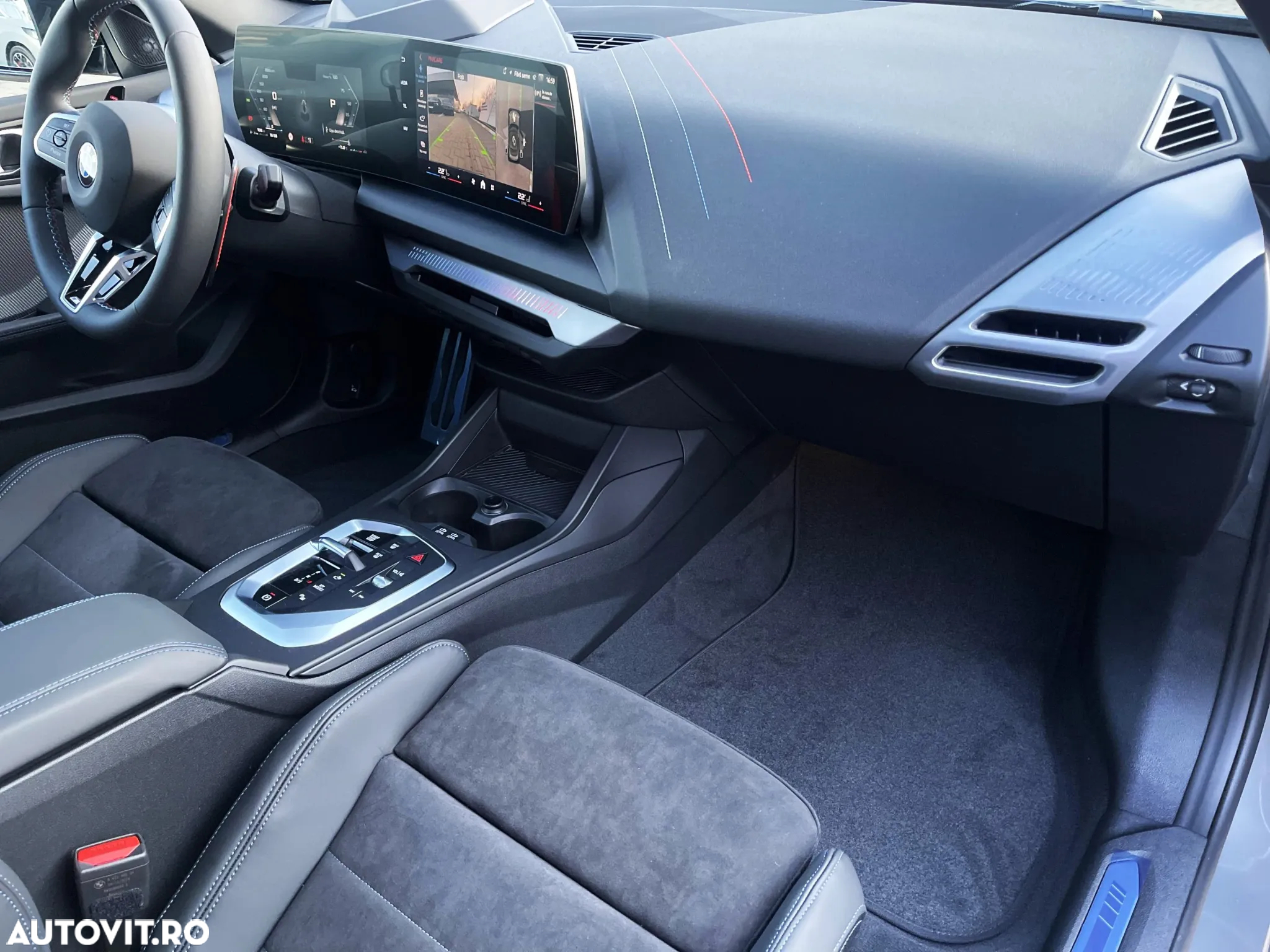 BMW M2 M235 xDrive AT - 12