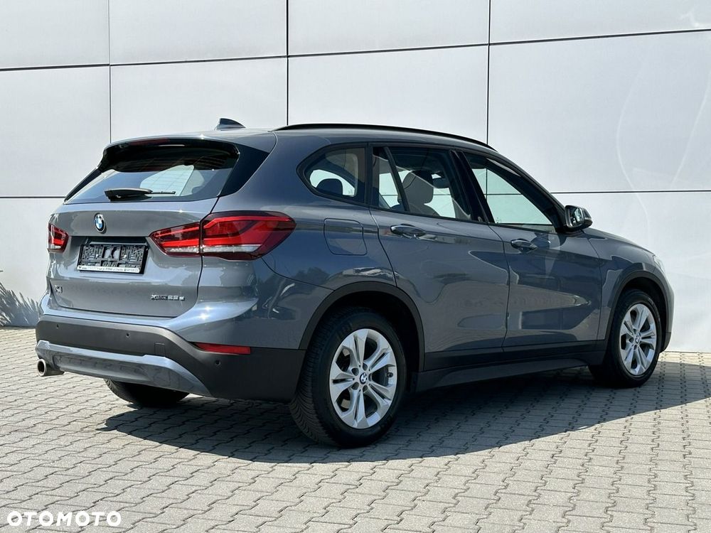 BMW X1 xDrive25e Advantage - 9