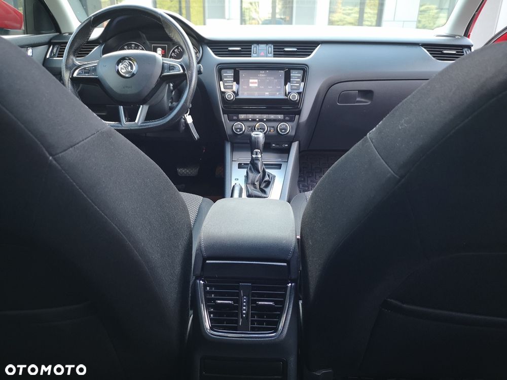 Skoda Octavia 1.4 TSI DSG Ambition - 20