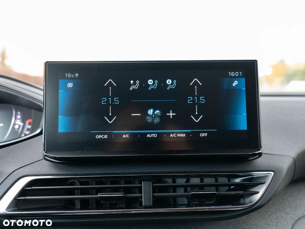 Peugeot 5008 2.0 BlueHDi Allure Pack S&S EAT8 - 34