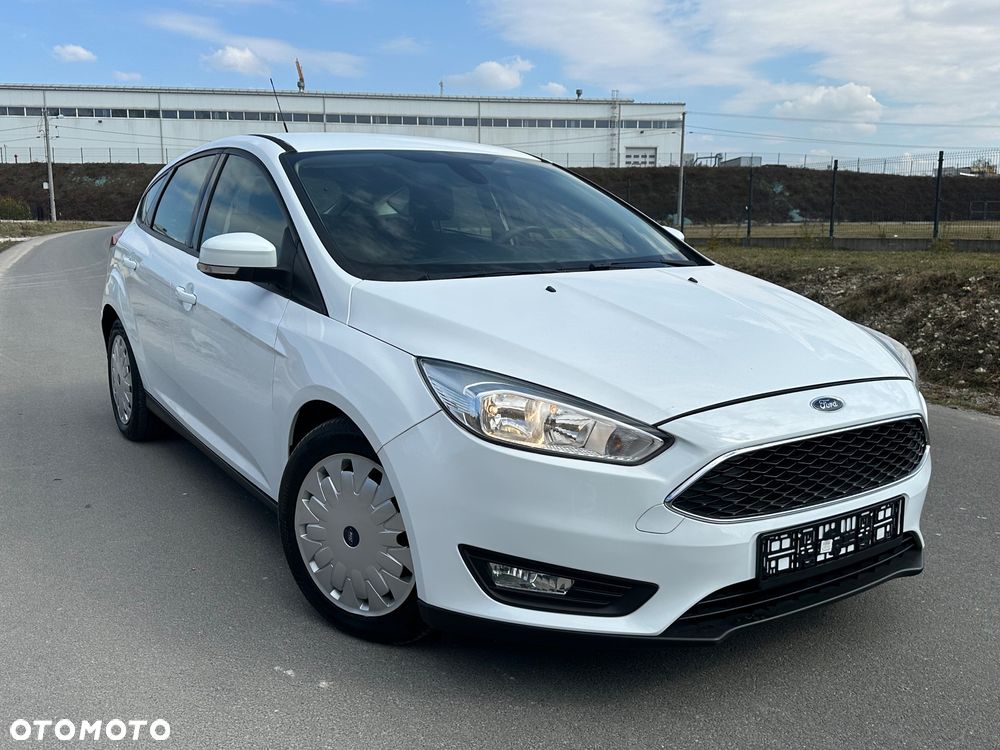 Ford Focus 1.5 TDCi Titanium ECOnetic ASS - 2