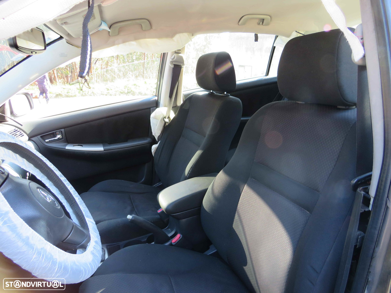 Toyota Corolla 1.4 D (90cv) de 2005 - Peças Usadas (8126) - 6