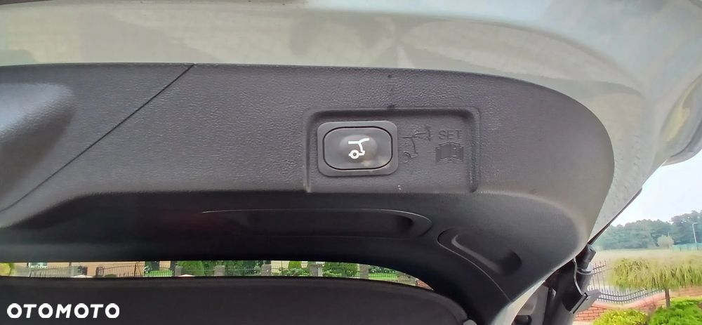 Ford Puma 1.0 EcoBoost ST-LINE VIGNALE - 12