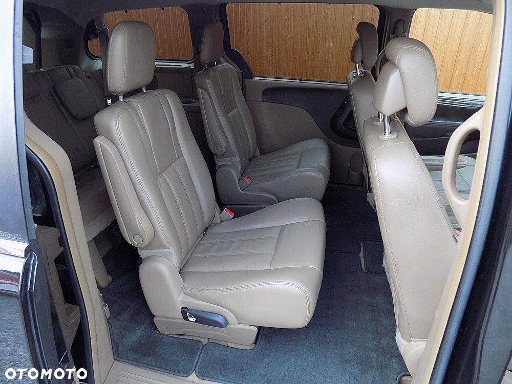 Lancia Voyager 2.8 CRD16v Silver - 8