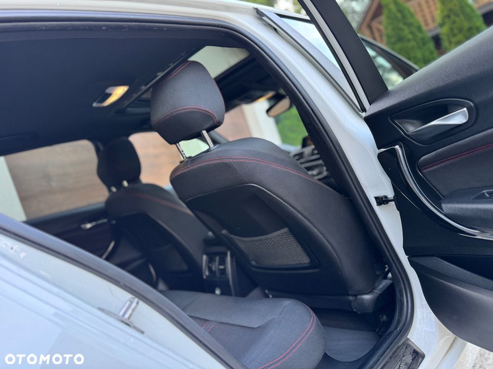 BMW Seria 1 120d Sport Line - 20