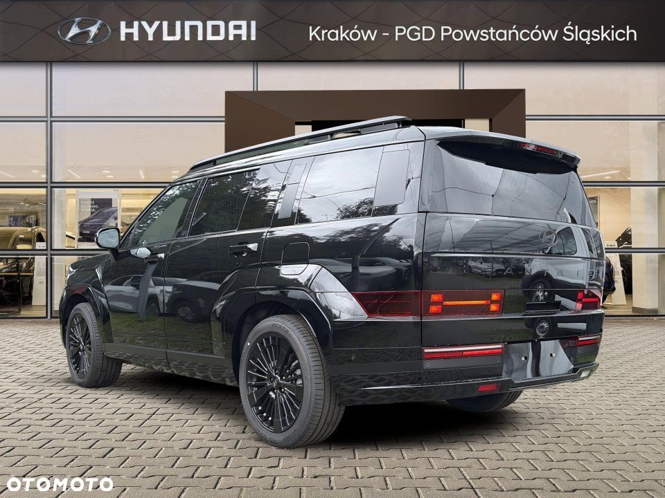 Hyundai Santa Fe - 3