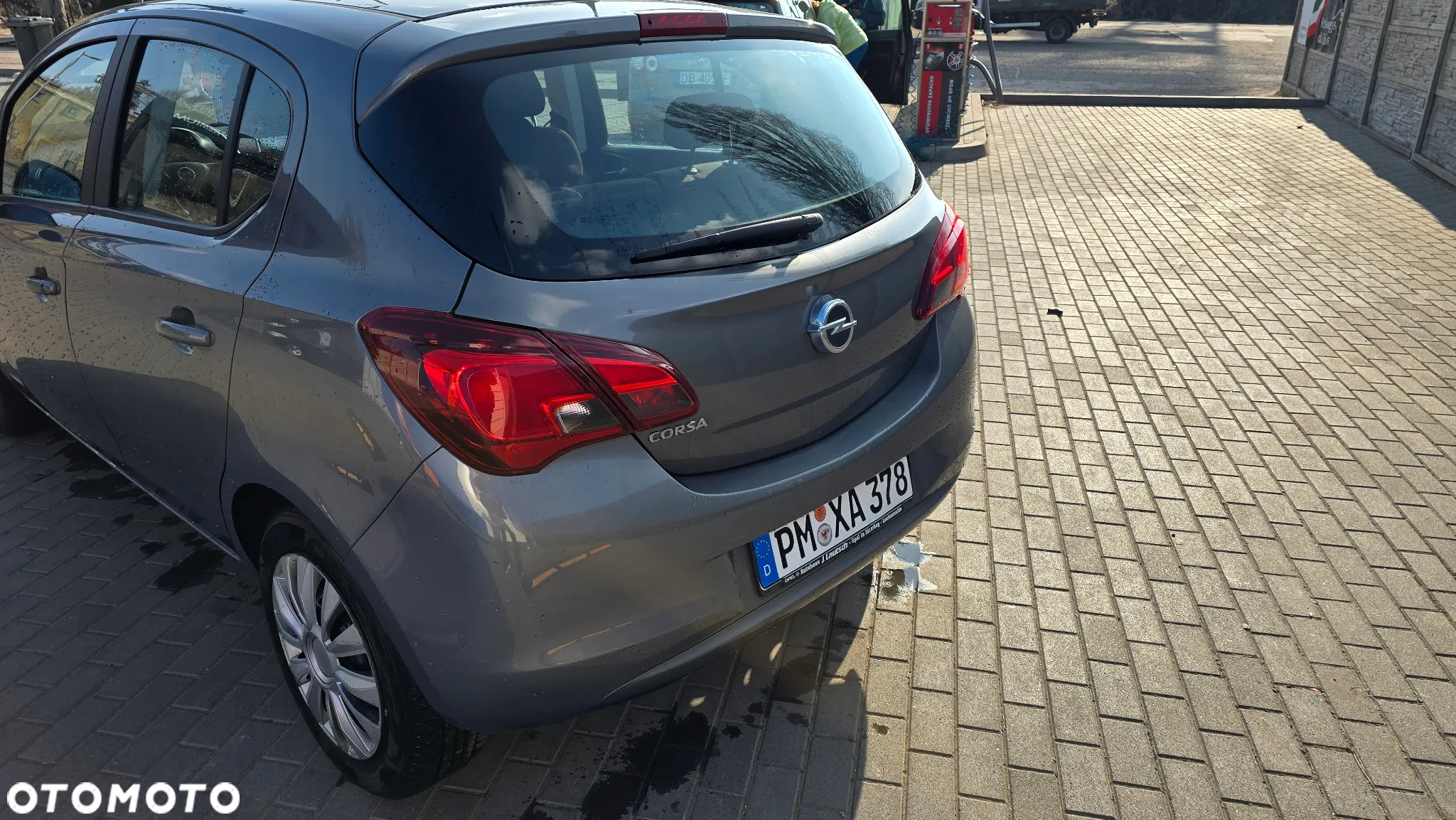 Opel Corsa 1.2 16V Edition / Active - 8