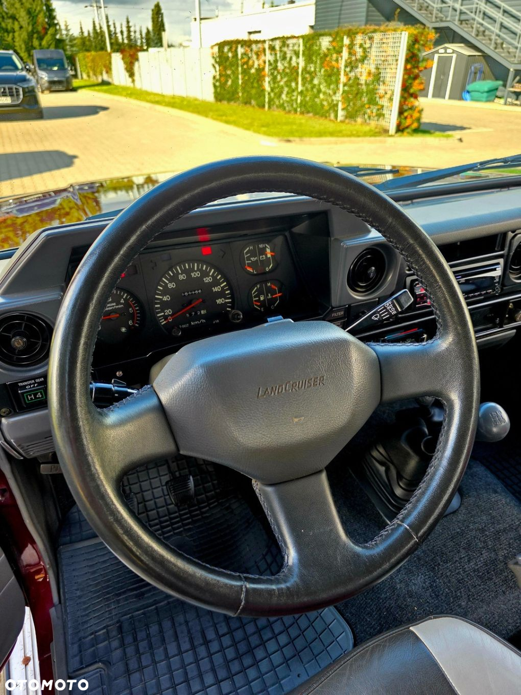 Toyota Land Cruiser KJ70 - 15