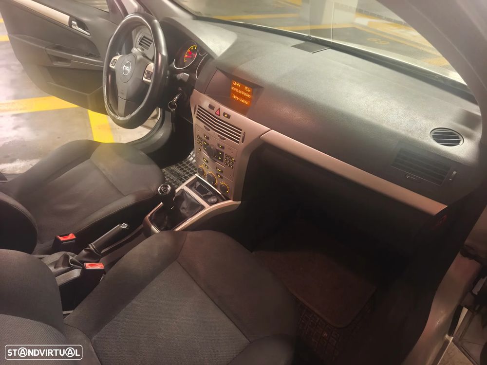 Opel Astra 1.4 Cosmo - 11