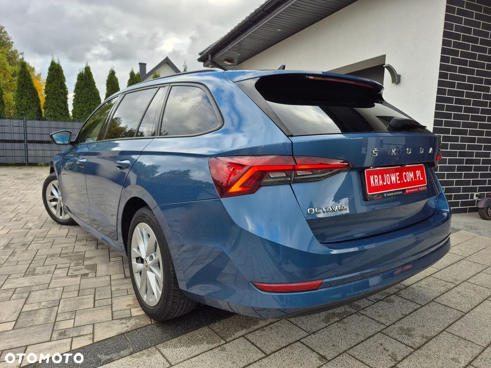 Skoda Octavia 2.0 TDI Ambition DSG - 3