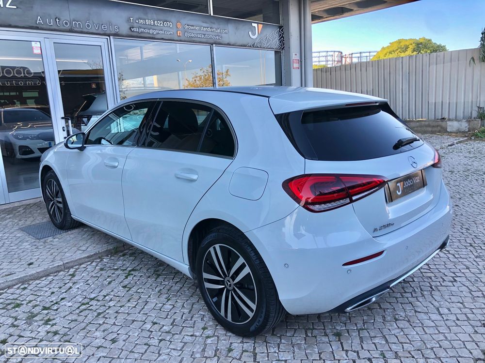 Mercedes-Benz A 250 e 8G-DCT Progressive - 15