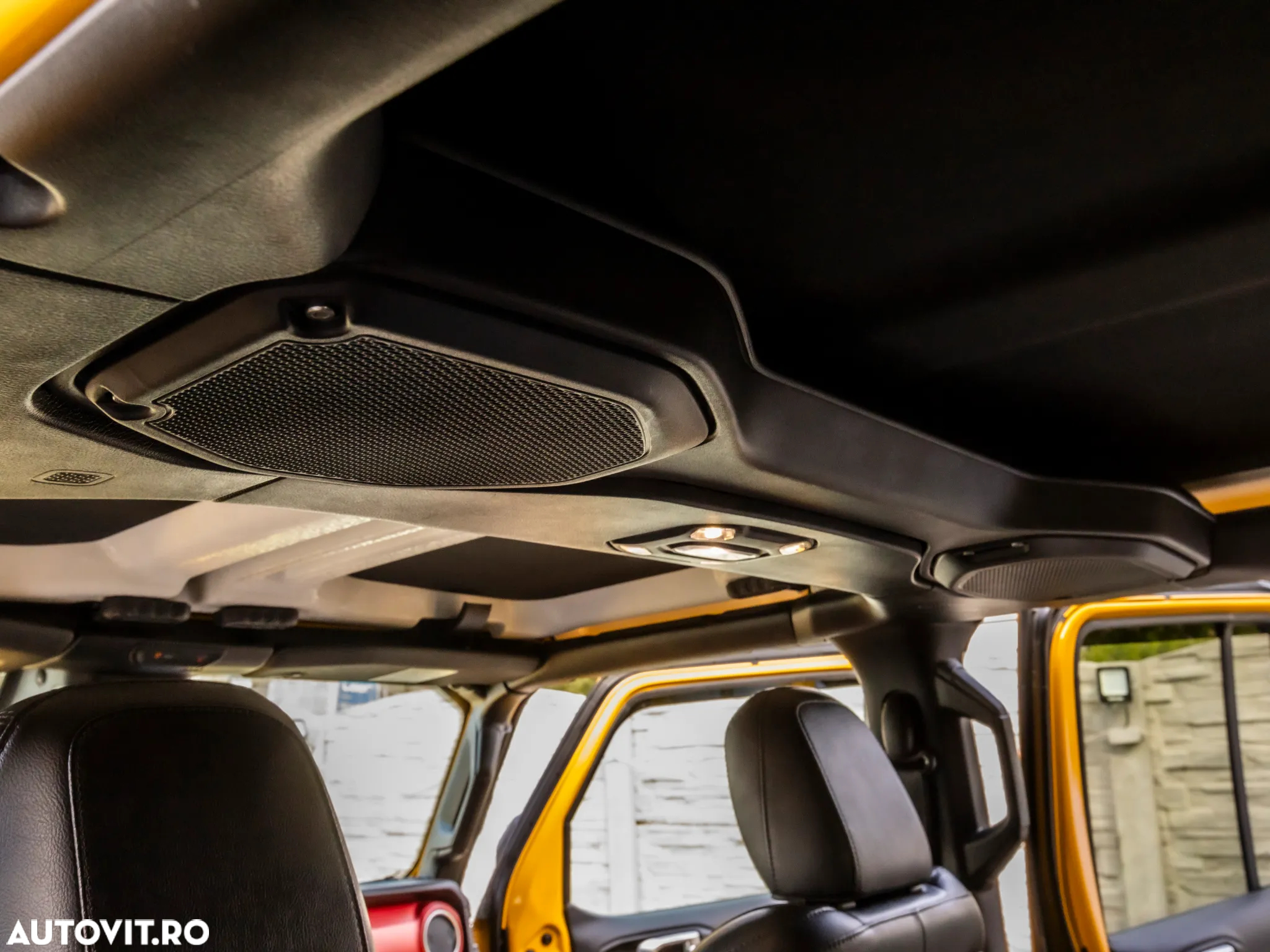 Jeep Wrangler Unlimited 2.0 Turbo AT8 Rubicon - 34