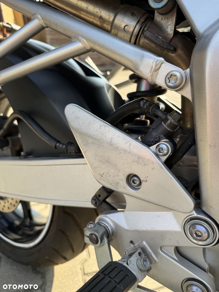 Yamaha FZ6 - 20