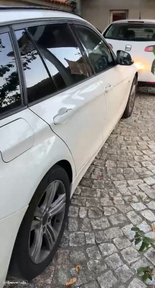 BMW 214 Gran Tourer - 2