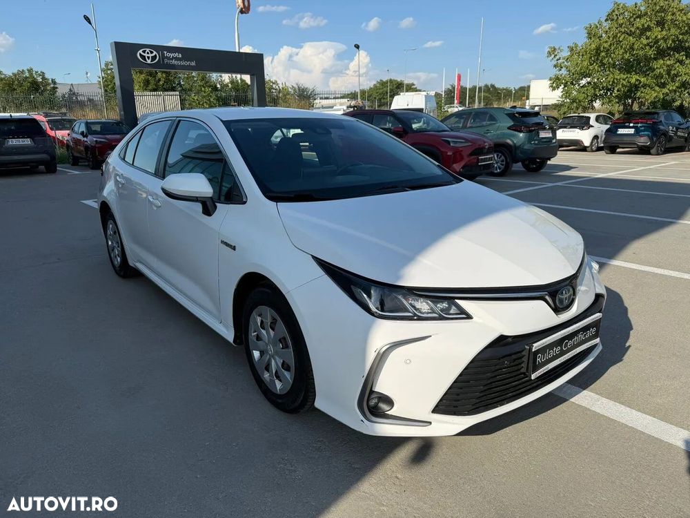 Toyota Corolla - 5