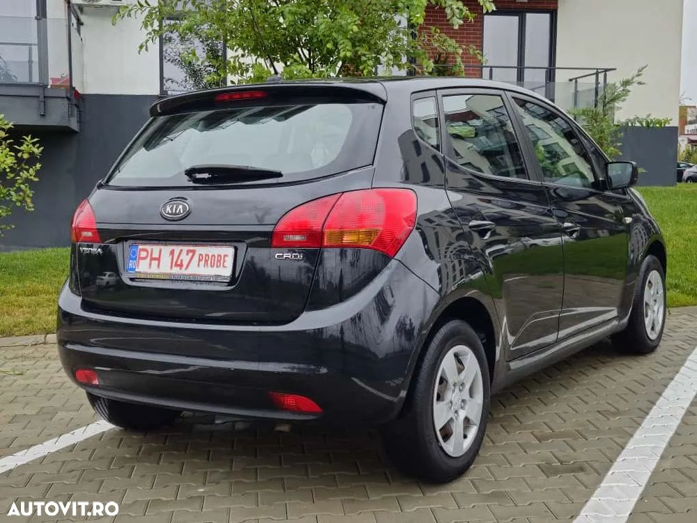Kia Venga - 4