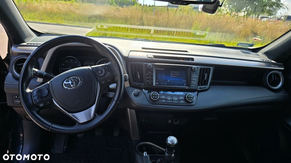 Toyota RAV4 2.0 Premium 4x4 - 11