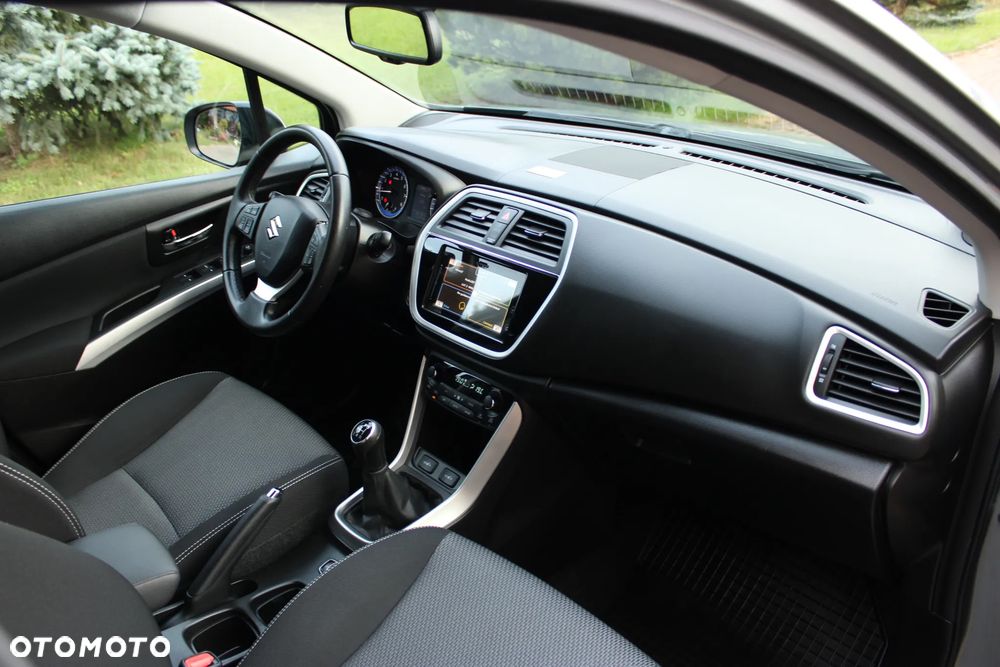 Suzuki SX4 1.6 Premium 4WD - 26