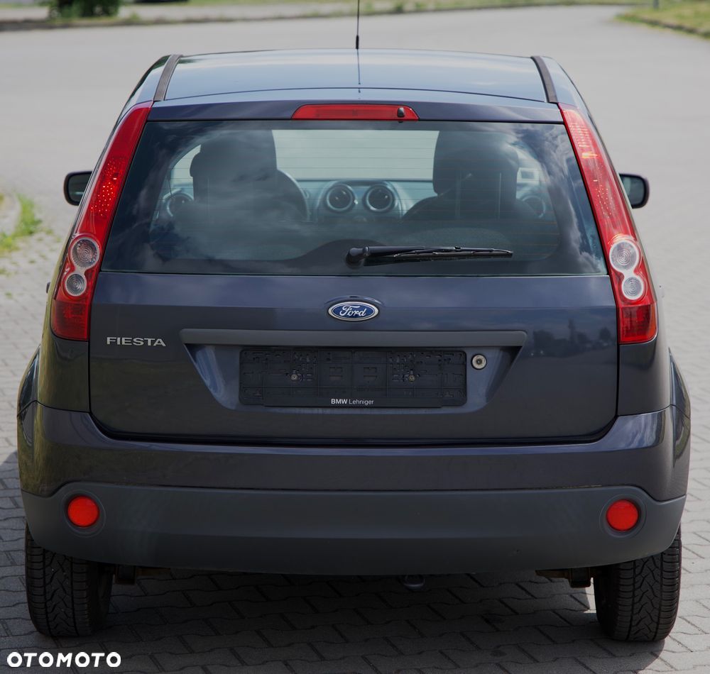 Ford Fiesta 1.3 - 9