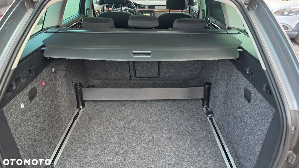 Skoda Superb 2.0 TDI DSG Elegance - 21