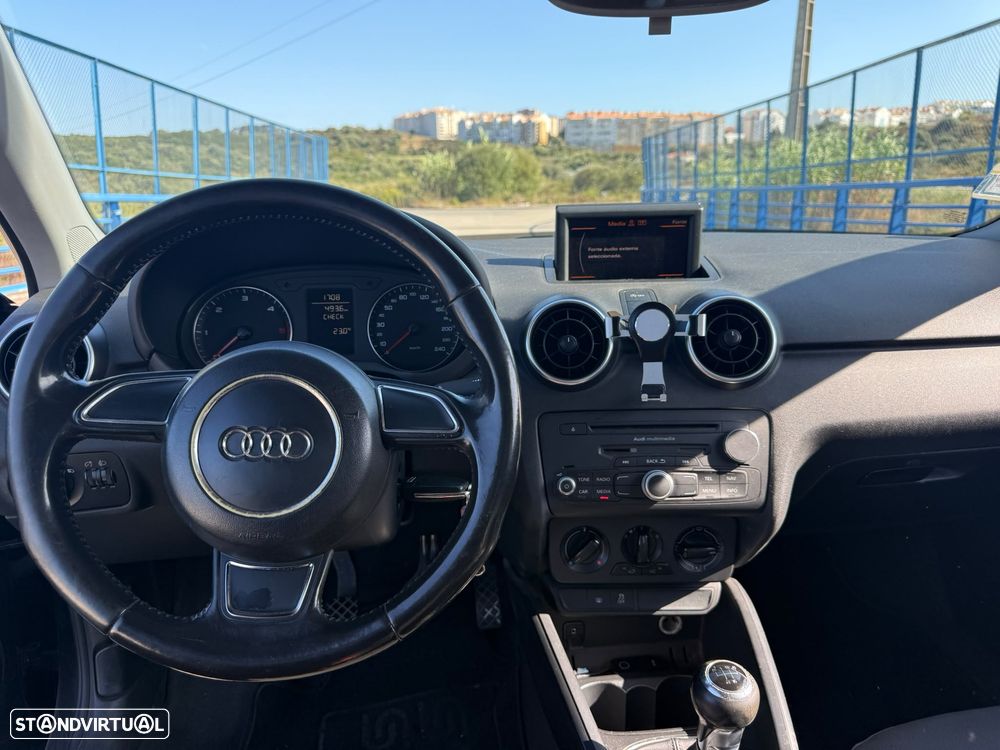 Audi A1 1.6 TDI Advance - 11