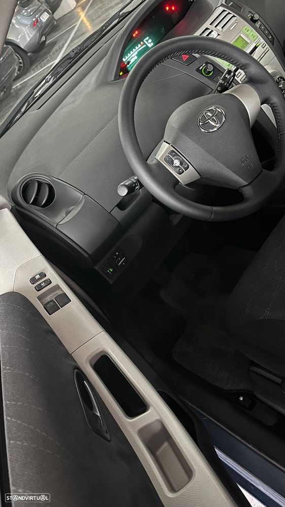 Toyota Yaris 1.0 VVT-i Sol+AC - 5
