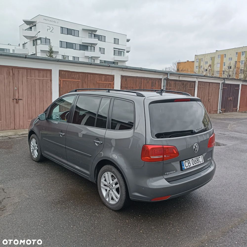 Volkswagen Touran 2.0 TDI DPF Comfortline DSG - 13