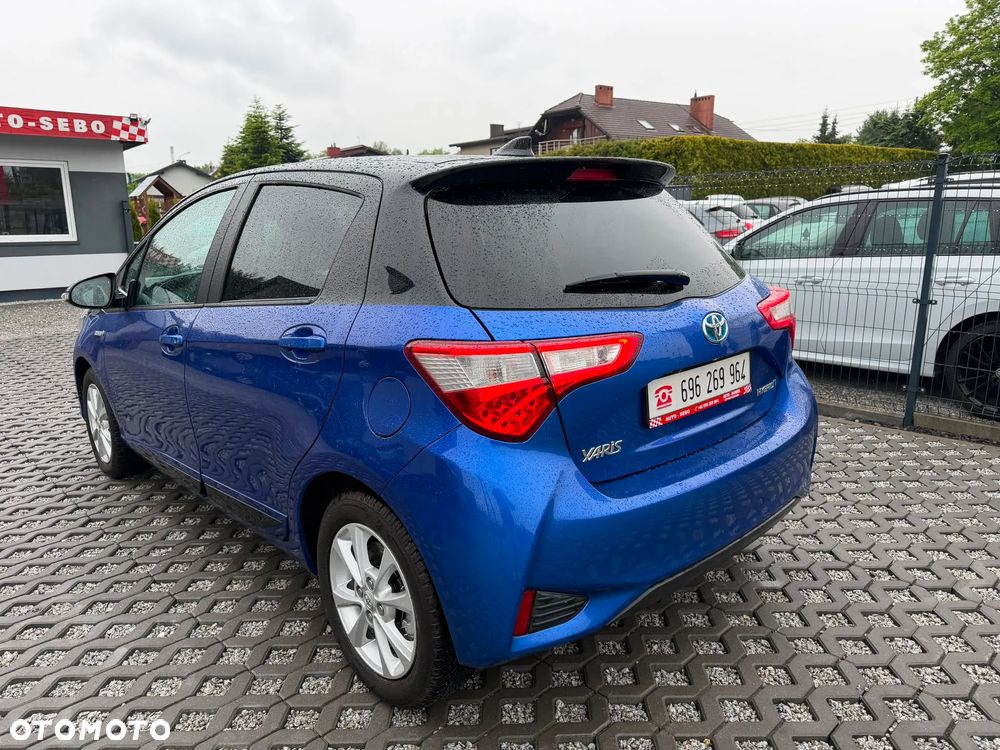 Toyota Yaris 1.5 VVT-i Comfort mit Design Paket - 10