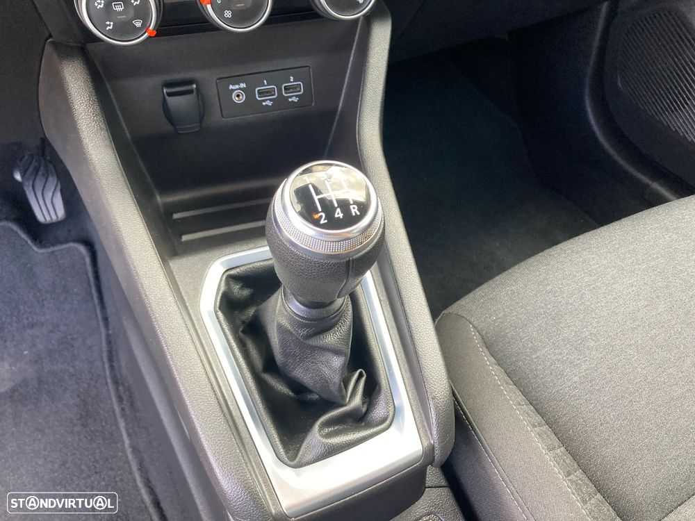Renault Clio TCe 100 EXPERIENCE - 25
