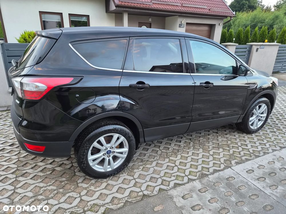 Ford Kuga 1.5 EcoBoost 2x4 Titanium - 14