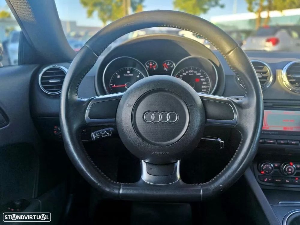 Audi TT Coupé 2.0 TDI quattro - 4