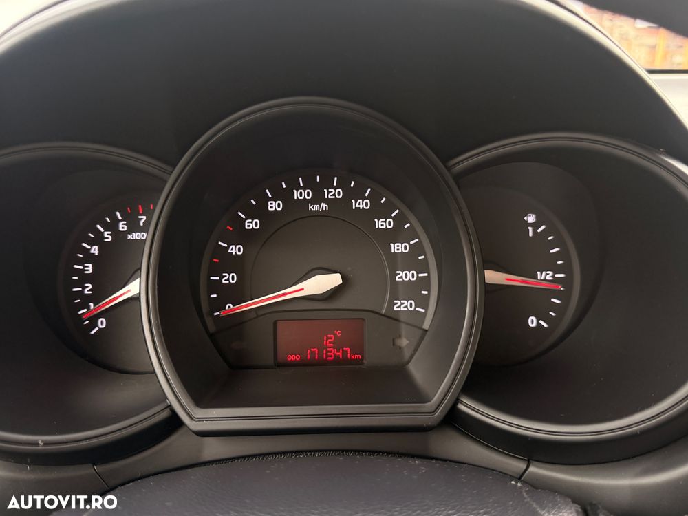 Kia Rio 1.2 GSL BASE - 6