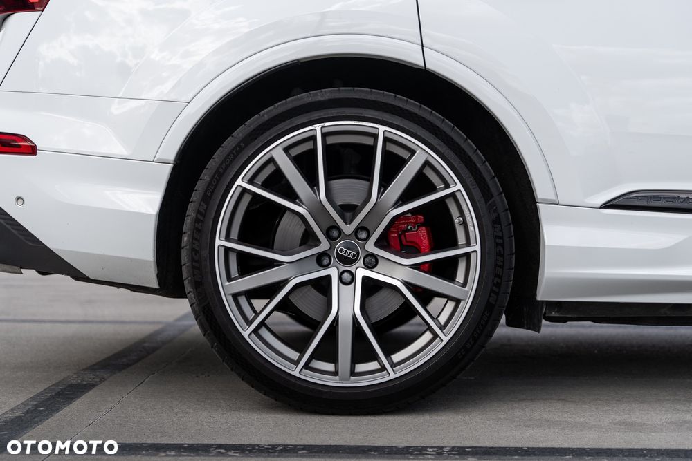 Audi SQ7 - 10