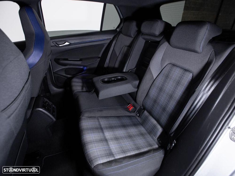 VW Golf 1.4 TSI GTE DSG - 11