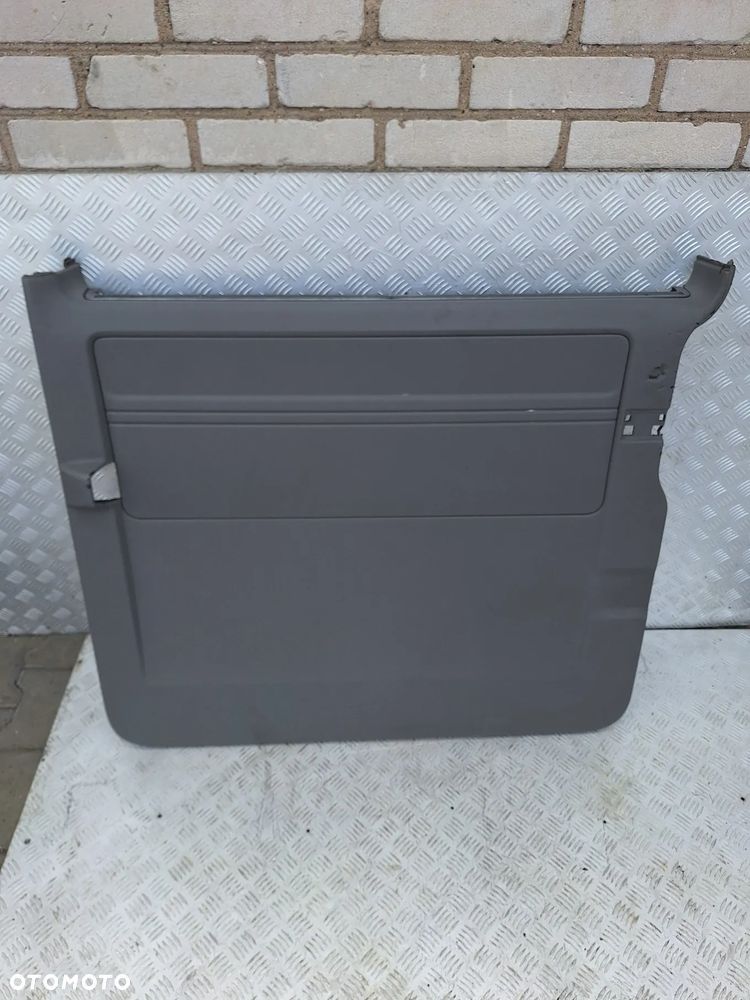 BOCZEK DRZWI PRZESUWNYCH PRAWY T5 CARAVELLE TRANSPORTER 06R - 1