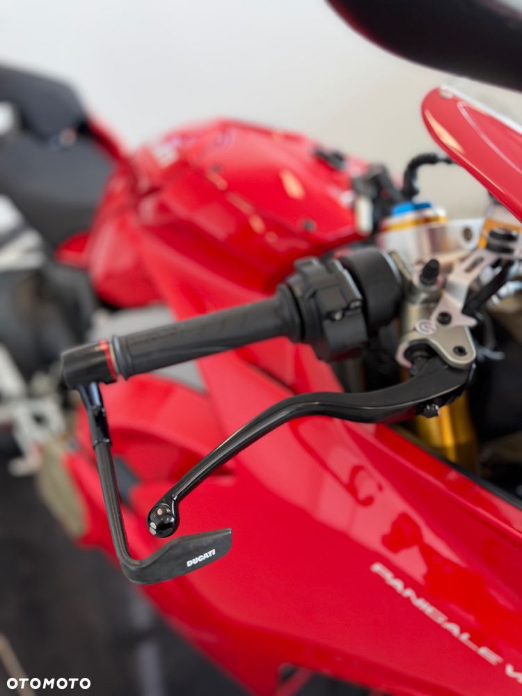 Ducati Panigale V4S - 12