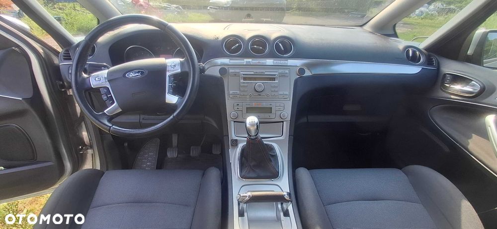 Ford S-Max - 5