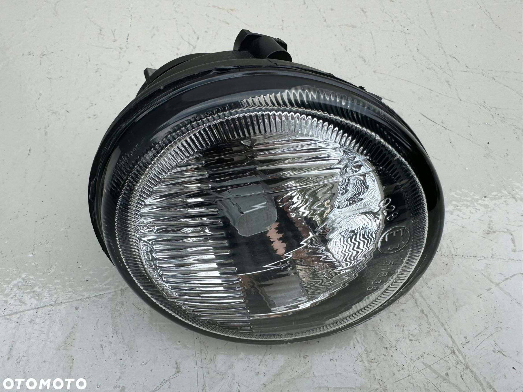 RENAULT CLIO 2 II 98-03R LAMPA PRAWA PRZEDNIA PRAWY PRZÓD 7700838256 - 1