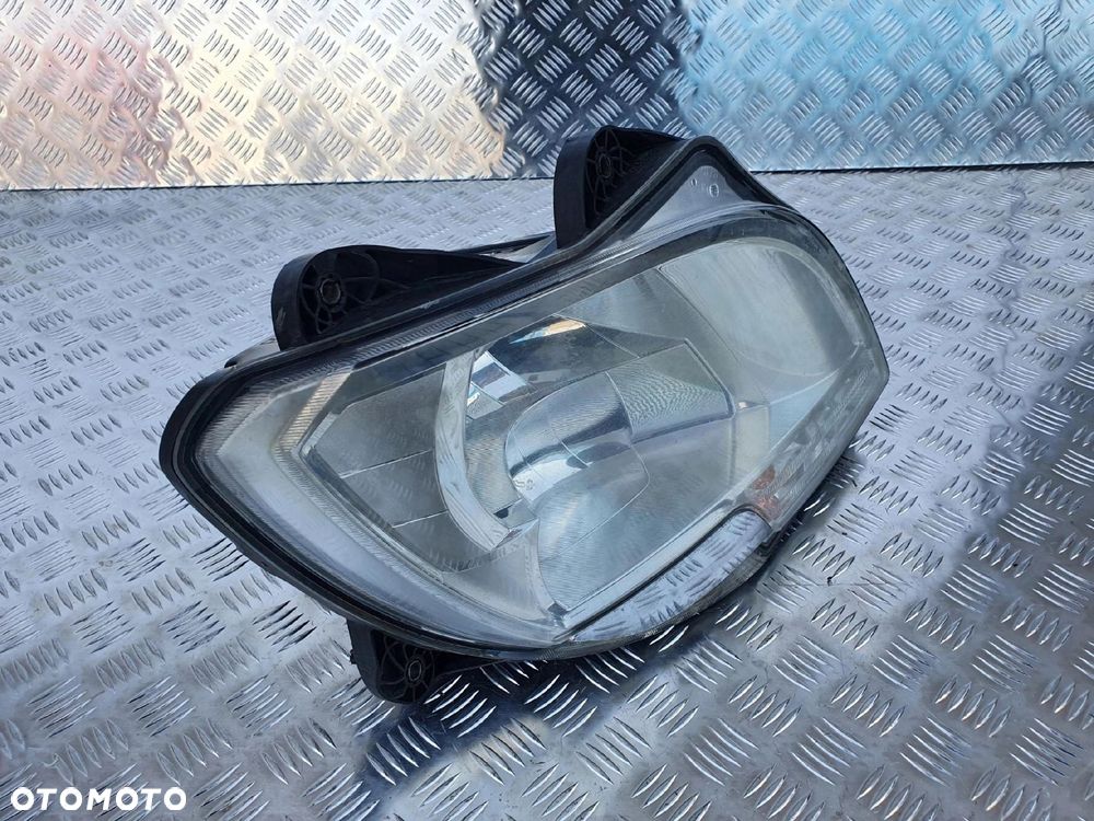 REFLEKTOR LAMPA DAF XF 106 EURO 6 PRAWA - 2