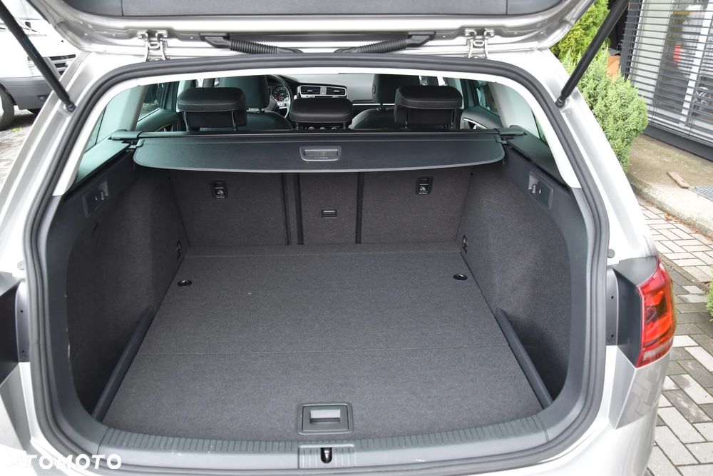 Volkswagen Golf 1.4 TSI (BlueMotion Technology) DSG Comfortline - 26