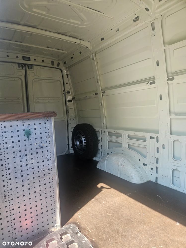 Iveco DAILY - 14