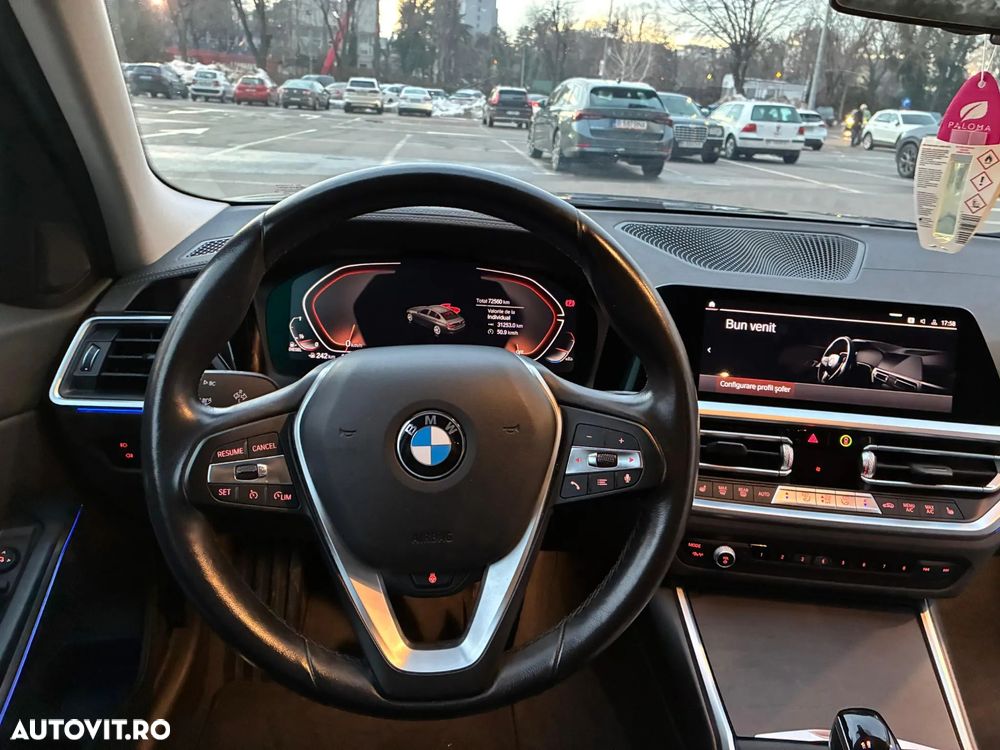 BMW Seria 3 320d xDrive AT MHEV - 13