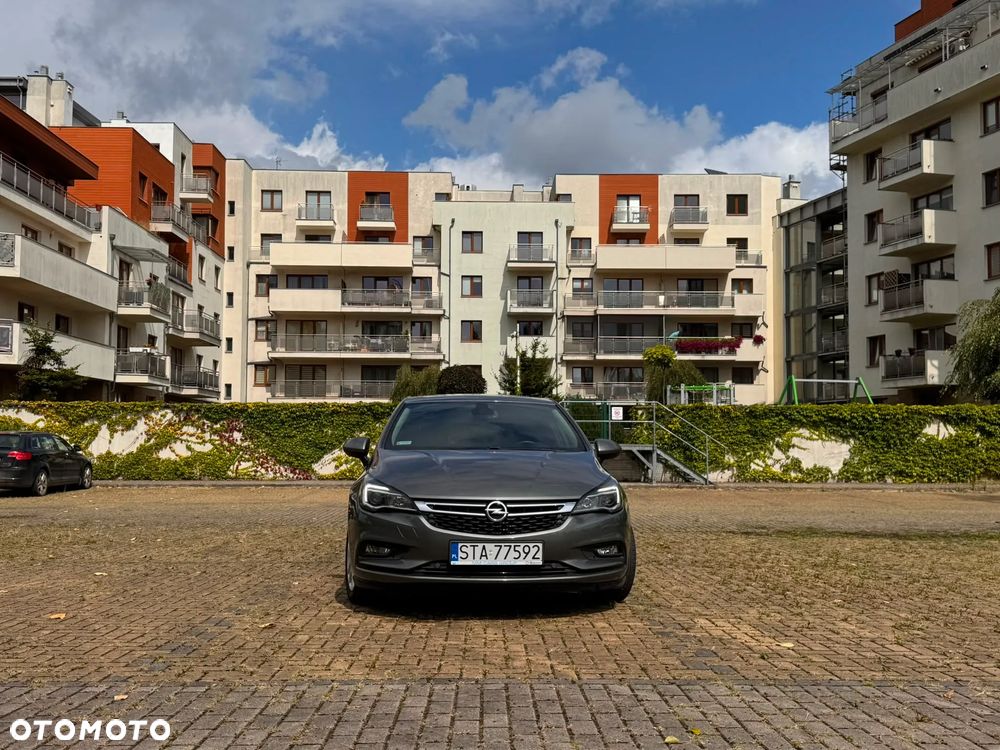 Opel Astra 1.4 T Elite - 19
