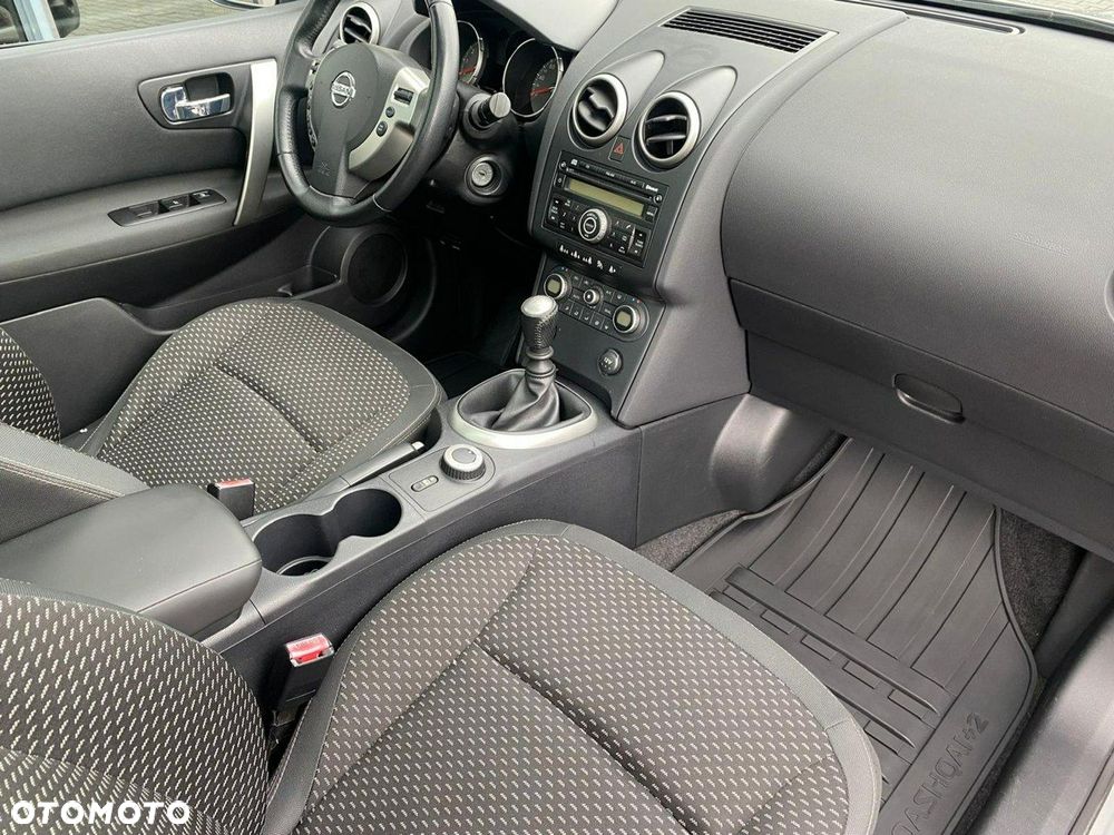 Nissan Qashqai+2 - 13