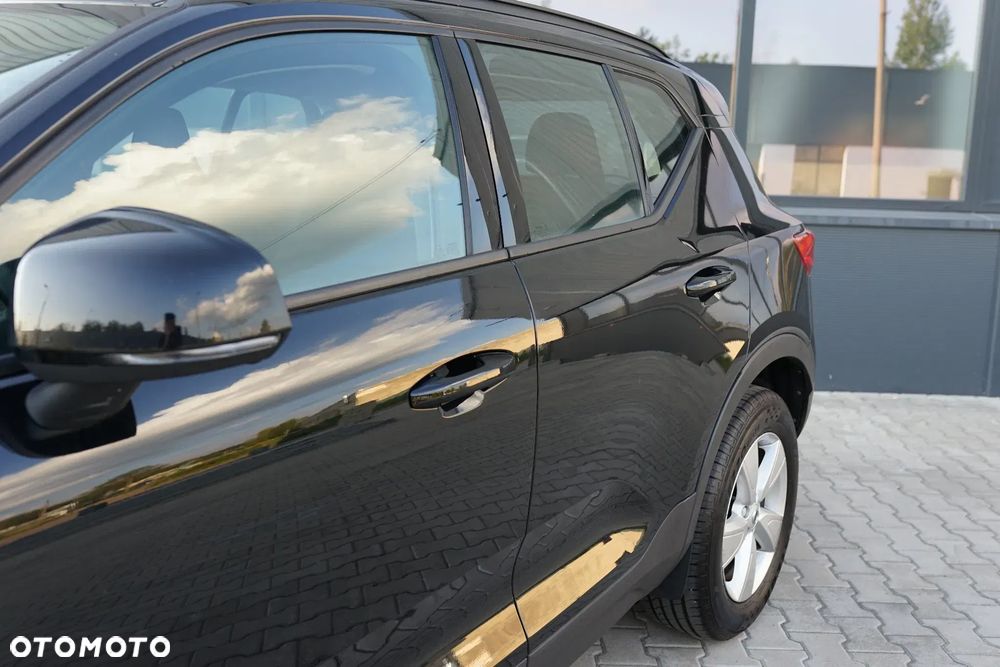 Volvo XC 40 T2 Momentum Core - 21